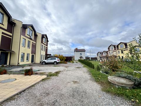 дом по адресу Бежовка ул. (Дзержинського)