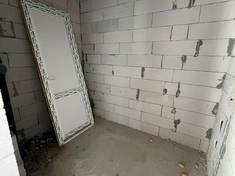 комерційна за адресою Зарічанська вул., 3/4