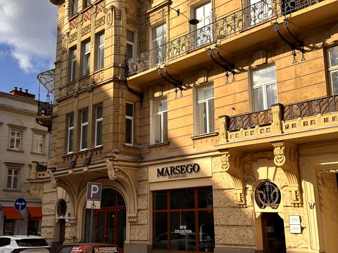 квартира по адресу Генерала Петра Григоренко пл. (Перемоги), 4