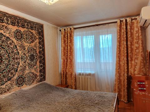 квартира за адресою Академіка Булаховського вул., 42/43