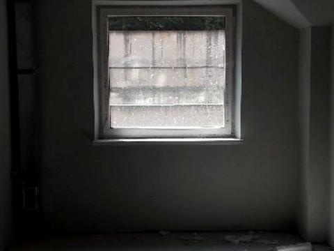 паркомісце за адресою Старонаводницька вул., 10а