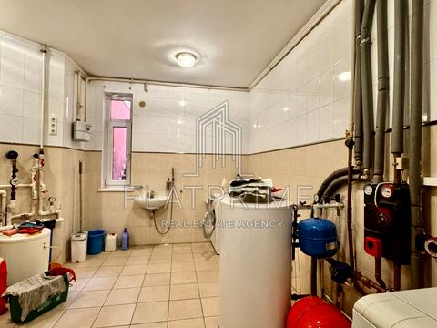 будинок за адресою Крутогірна вул., 52