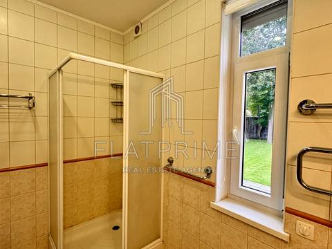 будинок за адресою Крутогірна вул., 52