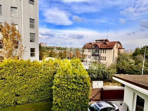 будинок за адресою Крутогірна вул., 52