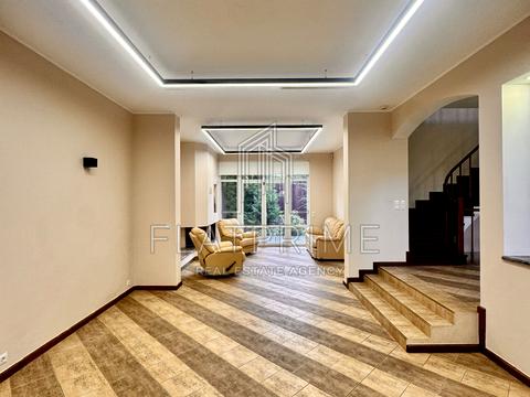 будинок за адресою Крутогірна вул., 52