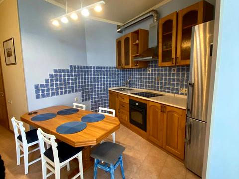 квартира по адресу Академическая ул. (Пионерская), 20б