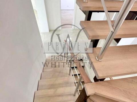 будинок за адресою Дивовижна вул., 8