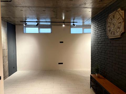 комерційна за адресою Ідейна вул. (Ідейна), 4