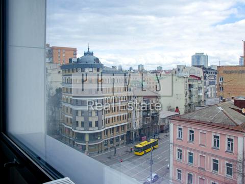 комерційна за адресою Київ, Саксаганського вул., 3