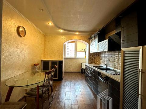 квартира по адресу Червоной Калины просп. (Владимира Маяковского), 97/15