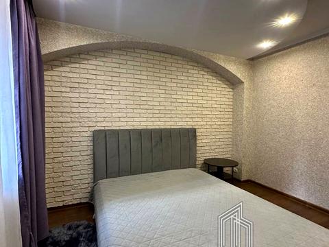 квартира по адресу Червоной Калины просп. (Владимира Маяковского), 97/15