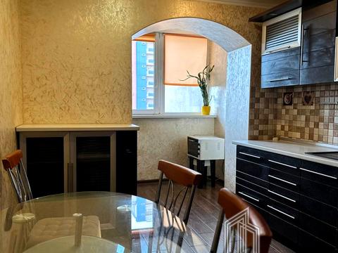 квартира по адресу Червоной Калины просп. (Владимира Маяковского), 97/15