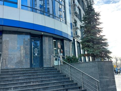 комерційна за адресою Центральна вул., 21-А