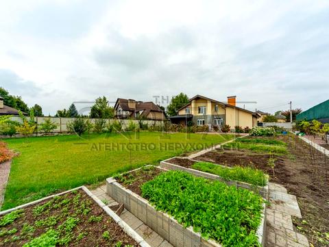 будинок за адресою с. Гатне, Яблунева вул., 17