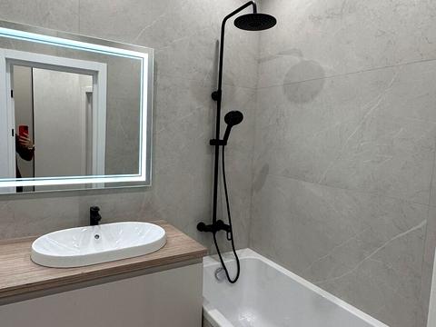 квартира за адресою Радісна, 6