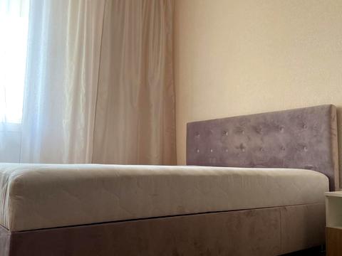 квартира за адресою Ревуцького вул., 54