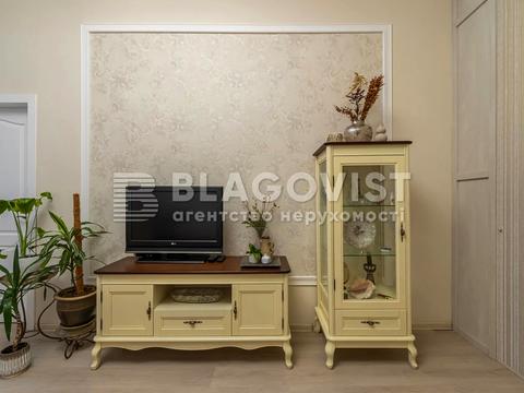 квартира за адресою Шота Руставелі вул., 32