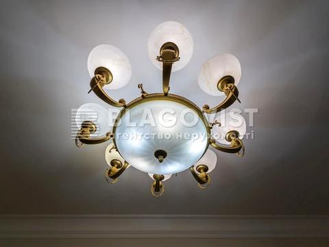 квартира за адресою Шота Руставелі вул., 32