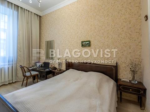 квартира за адресою Шота Руставелі вул., 32