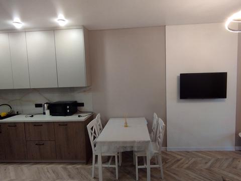 квартира за адресою Бориса Тлехаса вул., 17