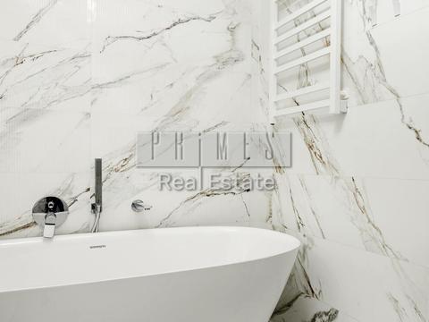 квартира за адресою Причальна вул., 10