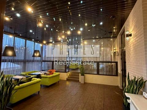 комерційна за адресою Срібнокільська вул., 12