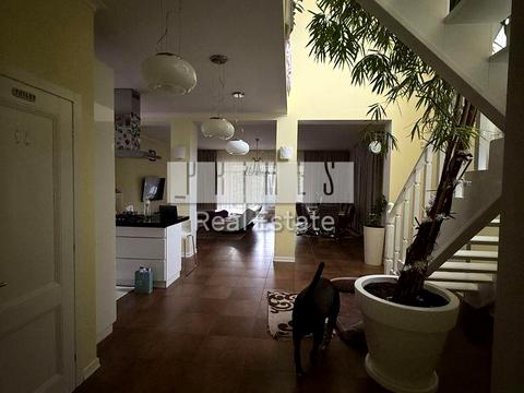 будинок за адресою Єдності вул.