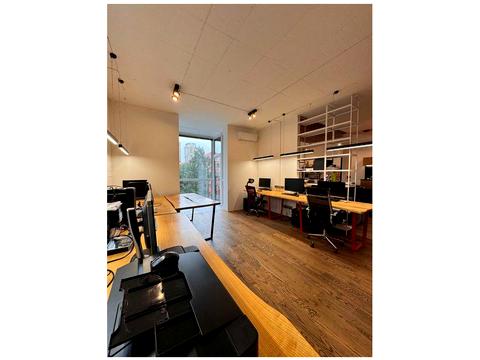 комерційна за адресою Паньківська вул., 20/82