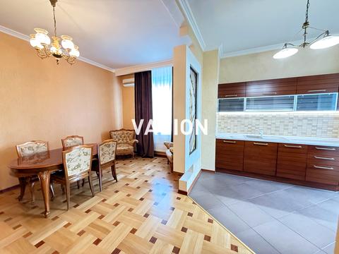 квартира за адресою Євгена Коновальця вул. (Щорса), 32-Г