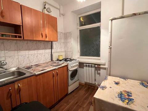 квартира за адресою Відродження просп., 12а