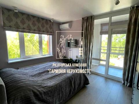 квартира за адресою Дніпровська набережна вул., 16-Г