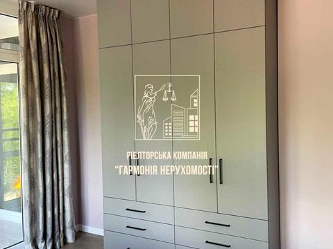 квартира за адресою Дніпровська набережна вул., 16-Г