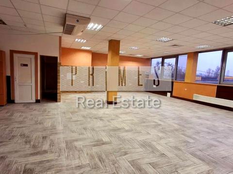 комерційна за адресою Набережно-Печерська дорога вул., 10Г