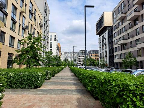 коммерческая по адресу Салютная ул., 6