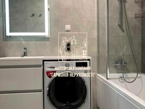 квартира за адресою Дніпровська набережна вул., 16-Г