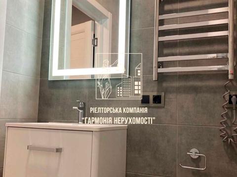 квартира за адресою Дніпровська набережна вул., 16-Г