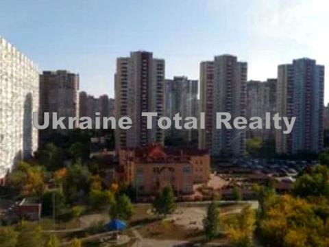 квартира за адресою Петра Григоренка просп., 12