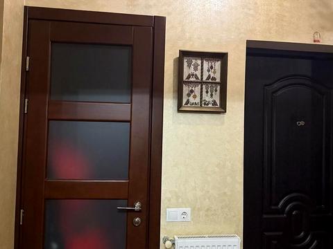 квартира за адресою Володимира Івасюка вул., 7