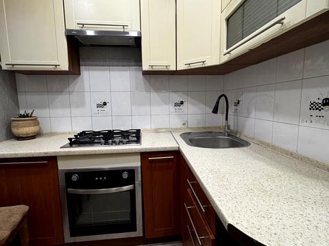 квартира по адресу Небесной Сотни просп. (Маршала Жукова), 23