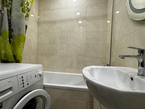 квартира по адресу Небесной Сотни просп. (Маршала Жукова), 23