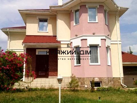 будинок за адресою зоряна