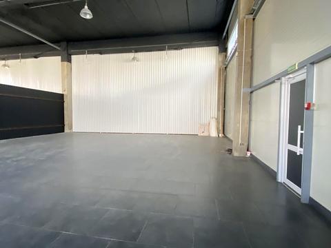 коммерческая по адресу Максимовича ул., 15