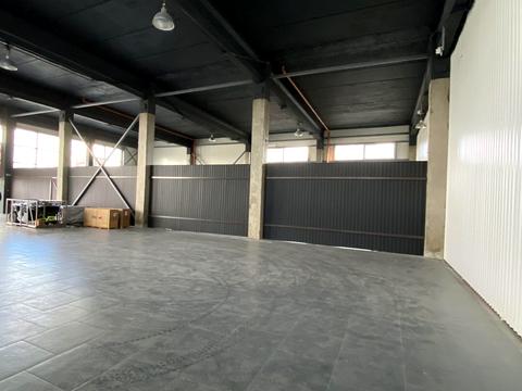 коммерческая по адресу Максимовича ул., 15