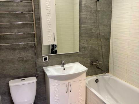 квартира за адресою Софії Русової вул., 7