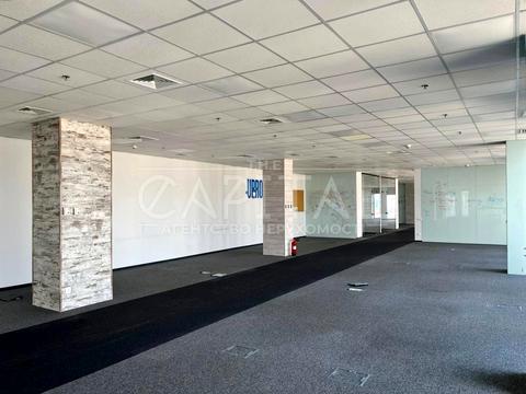 комерційна за адресою Київ, Миколи Амосова вул., 12-А