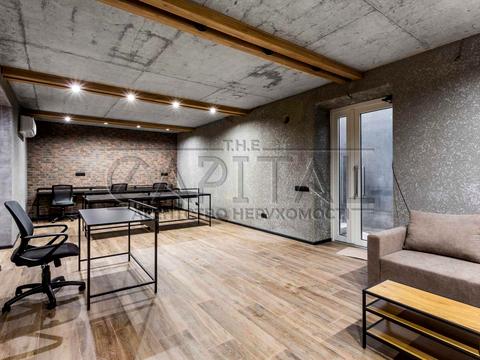 коммерческая по адресу Героев Небесной Сотни просп., 16/22