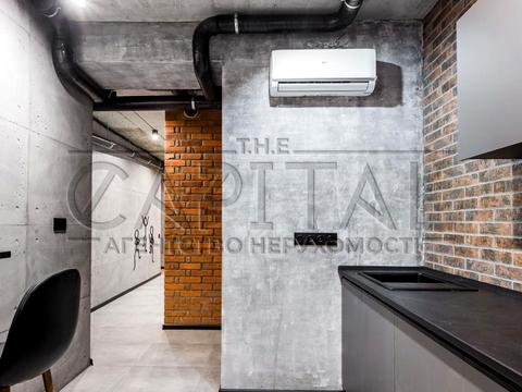 коммерческая по адресу Героев Небесной Сотни просп., 16/22