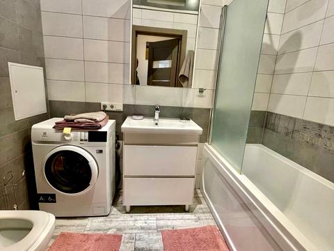 квартира за адресою Свободи просп. (), 37