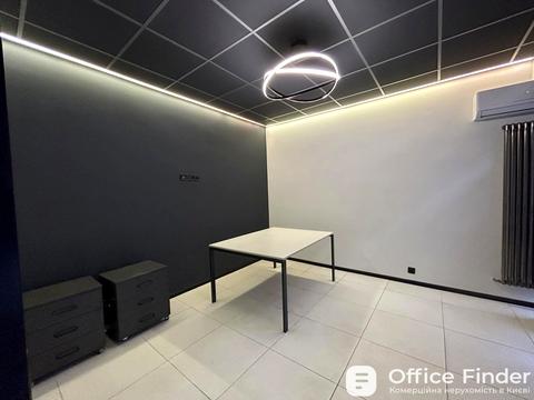 коммерческая по адресу Набережно-Крещатицкая ул., 35В