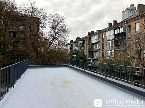 коммерческая по адресу Набережно-Крещатицкая ул., 35В